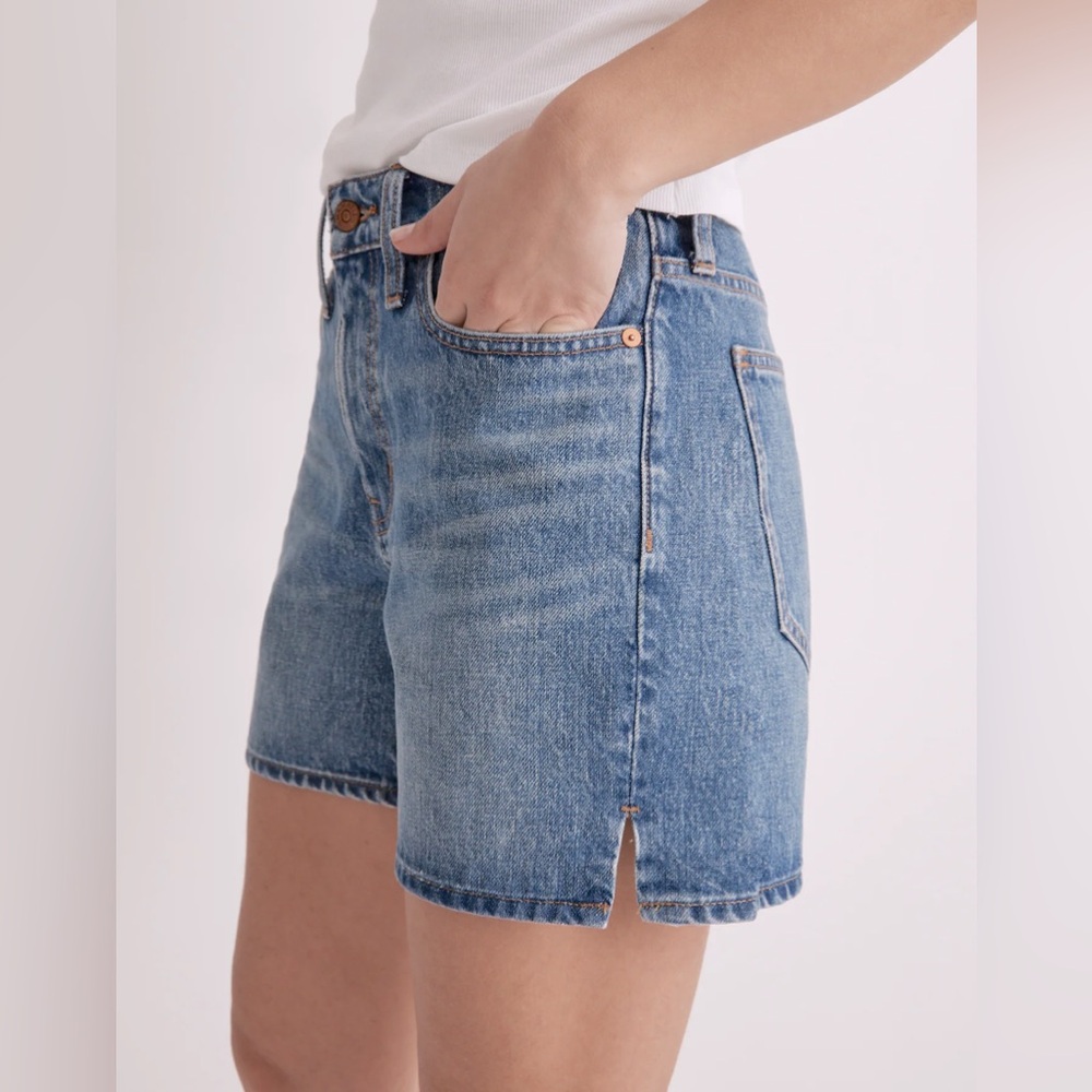 Madewell NWT Relaxed Mid-Length Denim Size 28 Shorts in Kimbrough Wash 💙